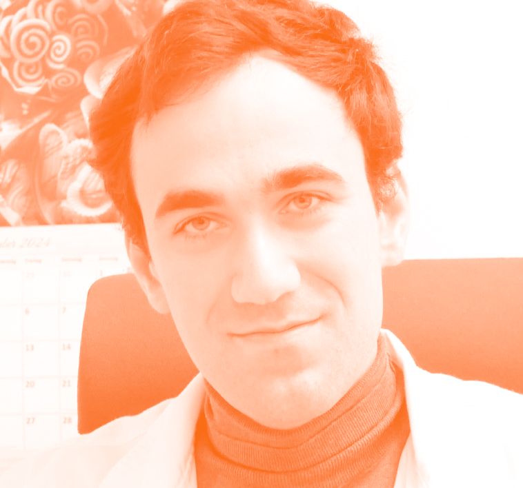 Dr. Luis Castrillo Navarro Dr. Luis Castrillo Navarro