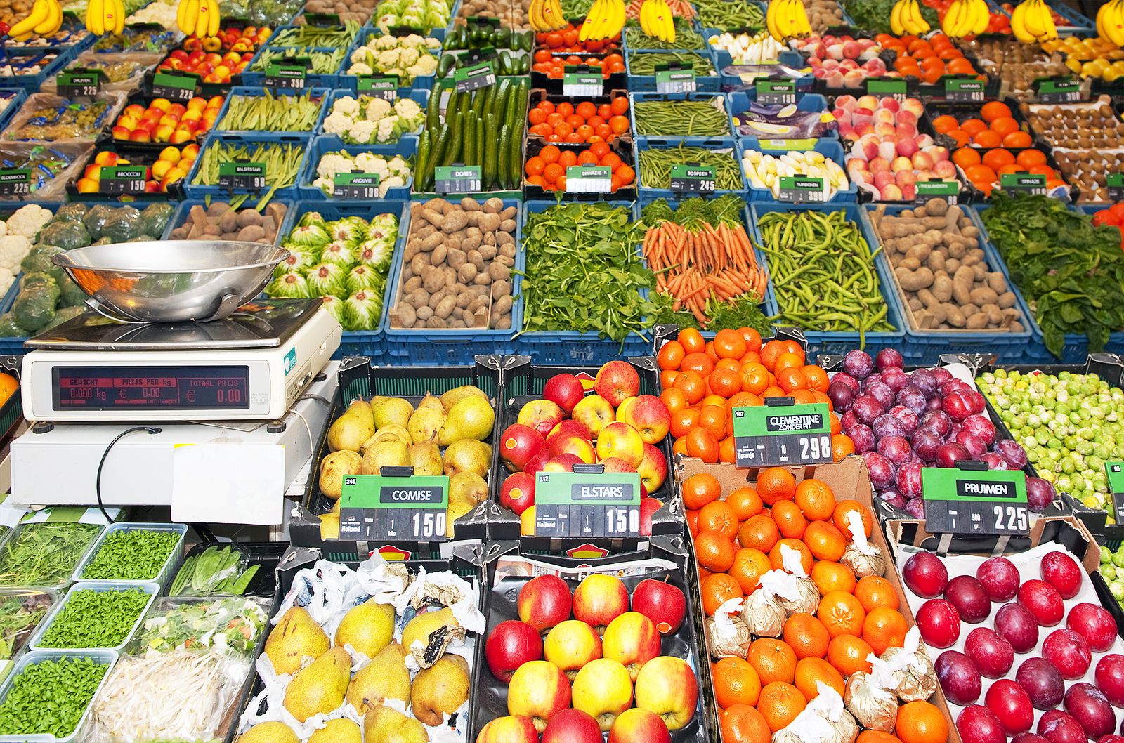 Si quieres esquivar la depresión toma este tipo de frutas. Bigstock.